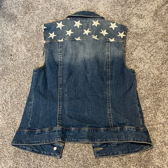 EUC Star Jean Vest - Picture 2 of 3